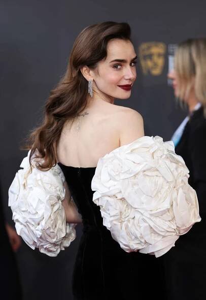Lily Collins