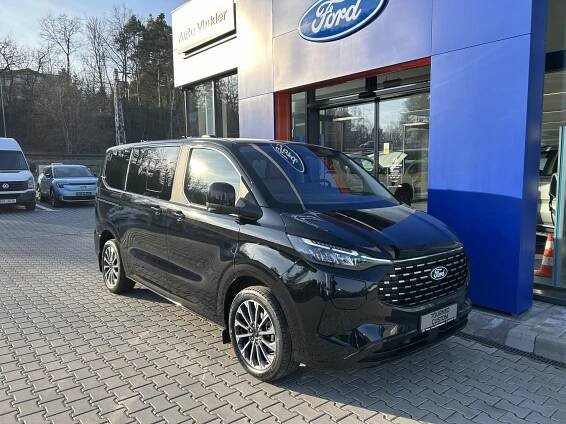 Ford Tourneo Custom Titanium XL1 2.5 DuratecHybrid - detail fotky 1