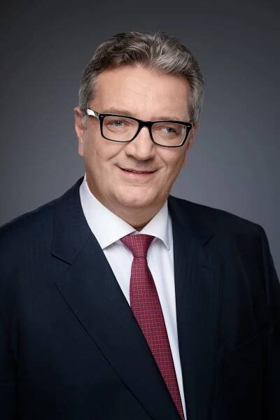 Peter Hacker