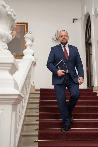 Kontakty – Jan Bartošek