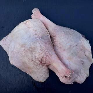 Scuk.cz Chlazená husí stehna 2 ks, 0,8-1 kg