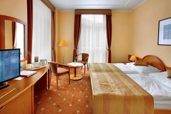 Mariánské Lázně, Hotel Hvězda - MINIKÚRA