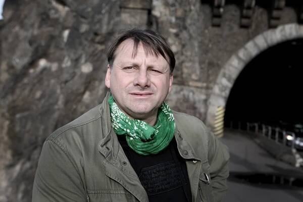 Herec Radek Holub.