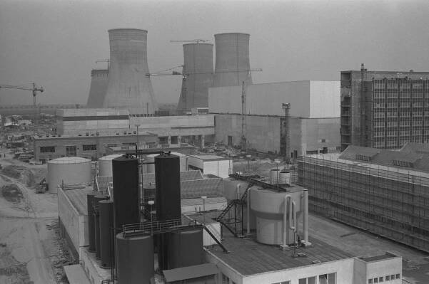 Od prvého prifázovania jadrovej elektrárne Bohunice V2 do siete uplynie 40 rokov