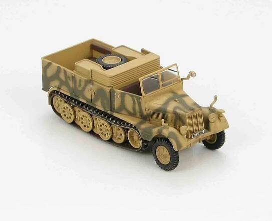 Hobby Master - Sd.Kfz.11/4 Nebelkraftwagen (German 3-ton Half-Track) ,  Pz. Jg. Abt. 49 4th Panzer Division Wehrmacht , summer 1943, Eastern Front - Image 2
