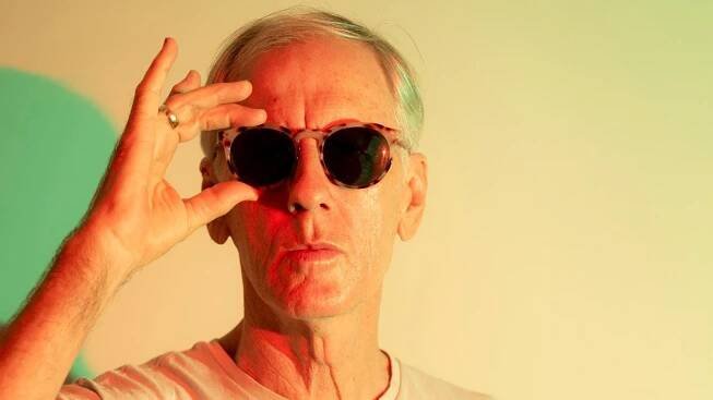 Robert Forster – Strawberries Reviewed: Former Go-Between’s most joyous set to date
