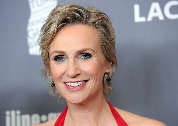 Jane Lynch