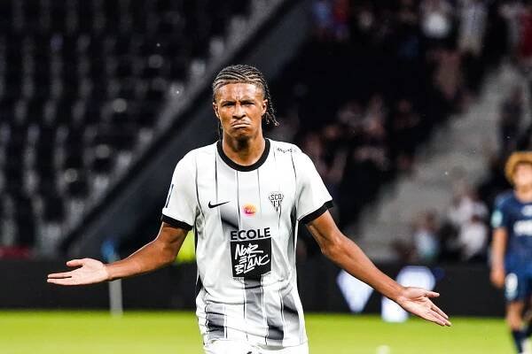 Jean-Mattéo Bahoya est transféré à l’Eintracht Francfort - Angers SCO