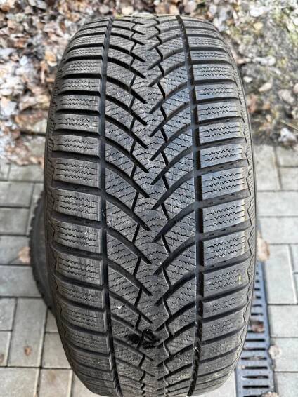 Zimní pneumatiky Semperit 215/55/17 | Wheel Paradise