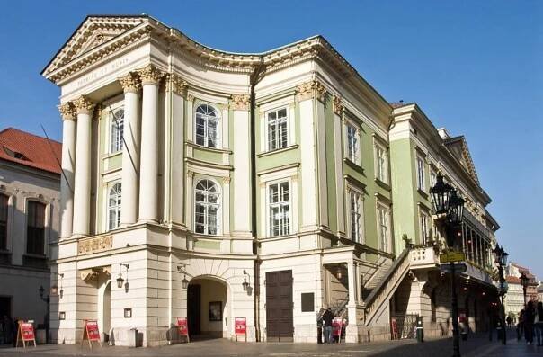 7.6.1781 – Byl položen základní kámen Stavovského divadla v Praze.