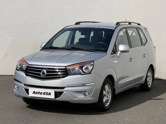 SsangYong Rodius 2.2e-XDi 7míst, AC, TZ