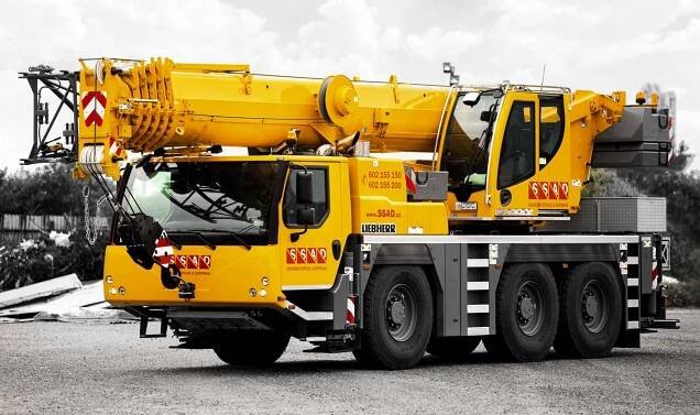 Autojeřáby do 450 t – SSAD
