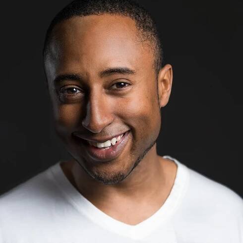  Linkedin Portraits - © Anthony Wood - Tokyo, Japan - Personal Branding Headshots. 