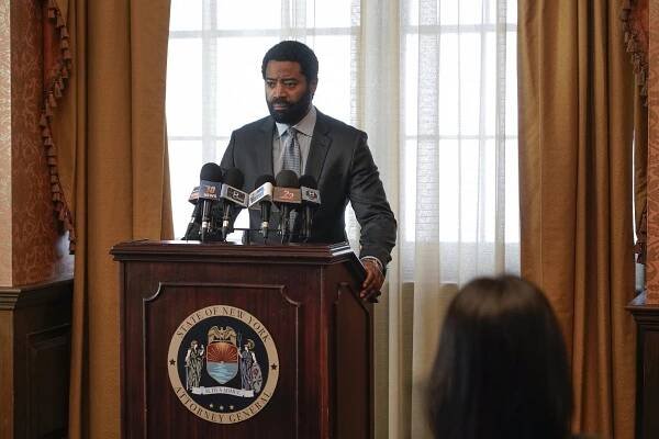 Právník na doživotí - The Blue Wall - Z filmu - Nicholas Pinnock