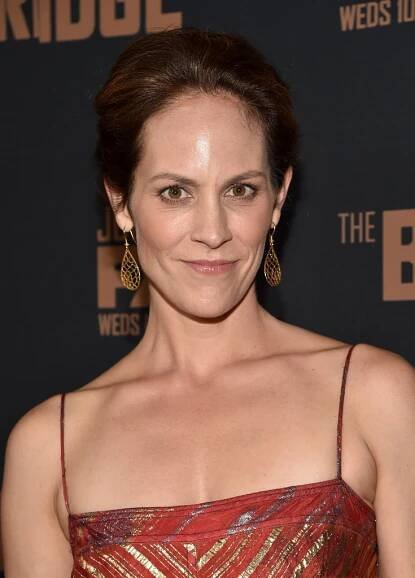 Annabeth Gish