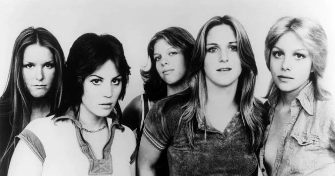 50 Years Ago Today, These Pioneering ‘Queens of Rock and Noise’ Formed the First All-Female Punk Rock Band