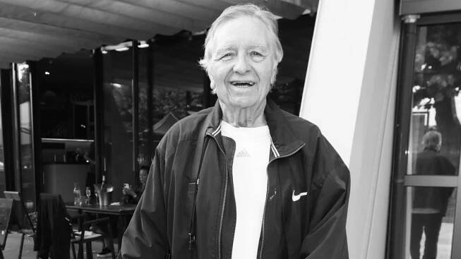 Zemřel zpěvák Karel Bláha (†77), známý z divadla i pořadů Televarieté a Možná přijde i kouzelník