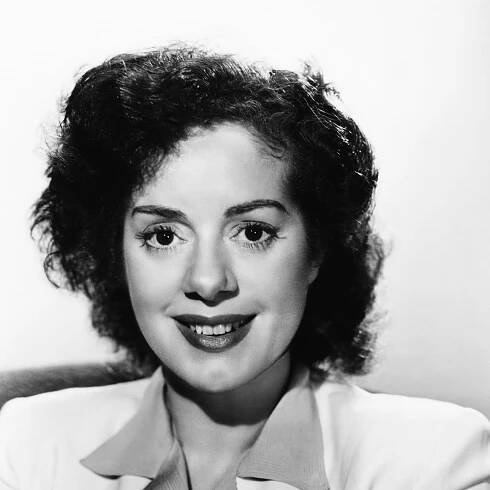 Watch The Spiral Staircase (1946) Full Movie Free Online - Plex