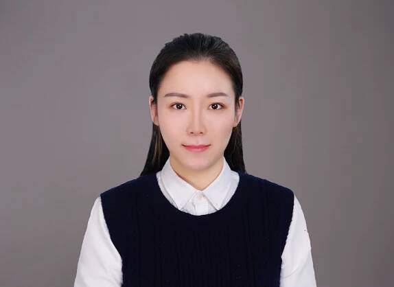 Chinese Lawyers - HUGE LAW FIRM