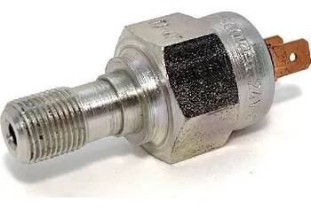 Spínač brzdových světel na Avia, Zetor 300-600kPa 6-24V 60W Spínač brzdových světel na Avia, Zetor 300-600kPa 6-24V 60W