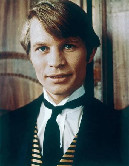 Proboha, co se mu stalo? Slavný hollywoodský krasavec Michael York šokuje svým zjevem