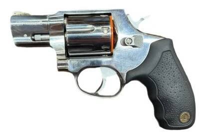 Revolver Taurus 617 cal. 357 Magnum
