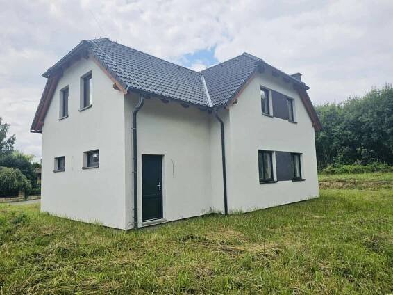 Prodej rodinného domu 183 m², pozemek 1005 m², Pětihosty