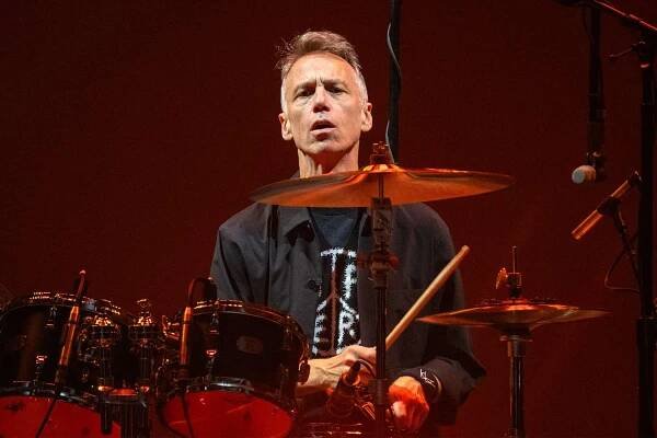 Drummer Matt Cameron leaves Pearl Jam after 27 years together