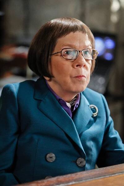 Námořní vyšetřovací služba L. A. - Přímo na očích - Z filmu - Linda Hunt