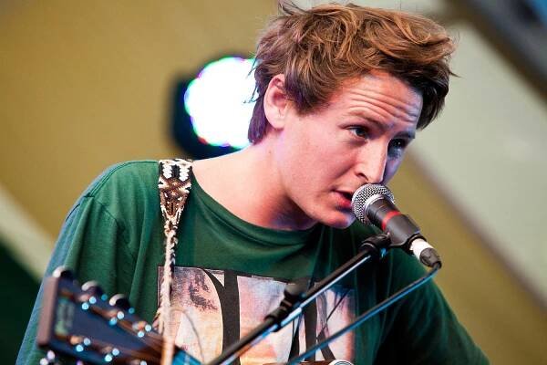 ben_howard_latitude_festival_201101_website_image_gallery_standard