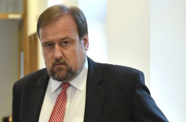 Uplácel, ale vystupuje jako oběť dobrých úmyslů, píše soud o exšéfovi litoměřické věznice