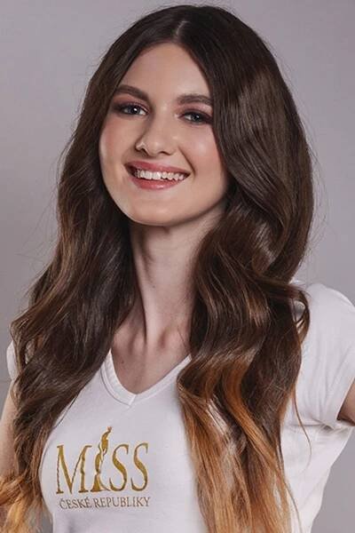 Česko má novou nejkrásnější ženu. Miss se stala Helena Čermáková (20)