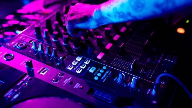 Event-Express – Ton, Licht, DJ, Vermietung