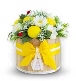 Dárkový dřevěný box - mýdlová kytice z květů Dálie a citróny DR038