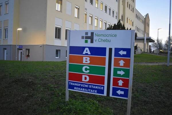 Chebská nemocnice potřebuje urgentní příjem. Bez něj hrozí omezení péče