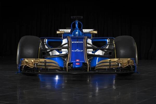 Sauber ukázal fotografie vozu C36