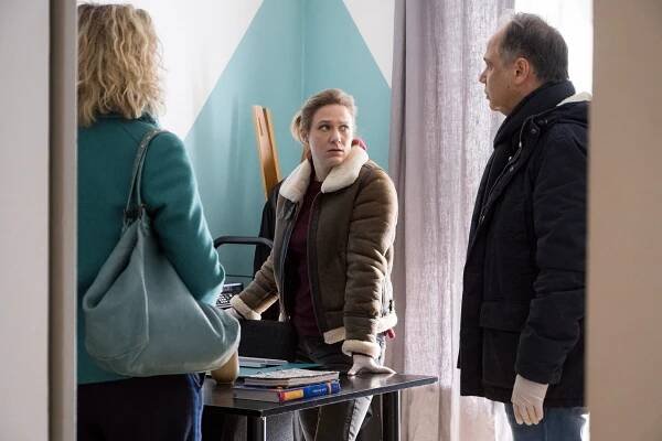 Policajtka Barbie - Les Grands Esprits se rencontrent - Z filmu - Yeelem Jappain, Olivier Cabassut