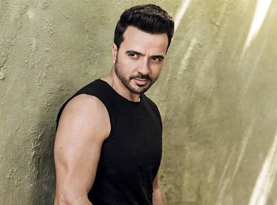 Luis Fonsi je nový rekordman YouTube: Jeho klip Despacito jako první dosáhl na tři miliardy zhlédnutí
