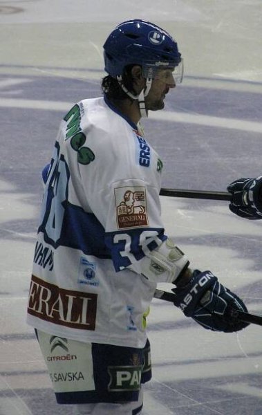 Frank Banham