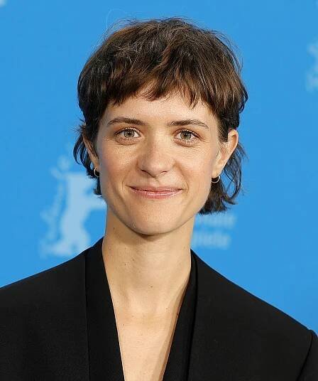 Soubor:Liv Lisa Fries at Berlinale 2024.jpg – Wikipedie