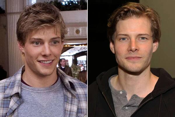 Hunter Parrish in 'Weeds' ; Hunter Parrish attends the photo call for 