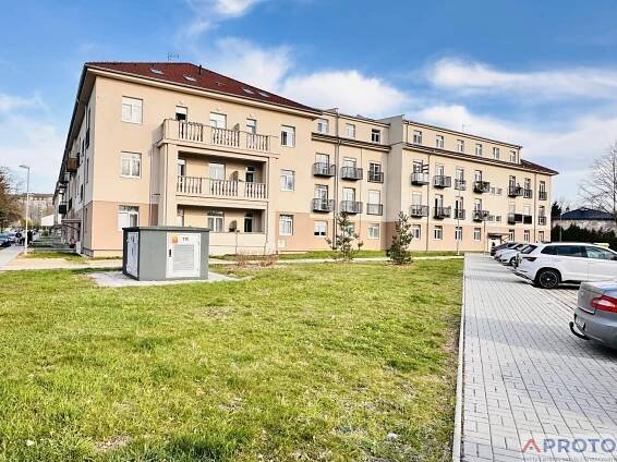 Pronájem Byt 2+kk, Slepá, Milovice - Mladá, okres Nymburk