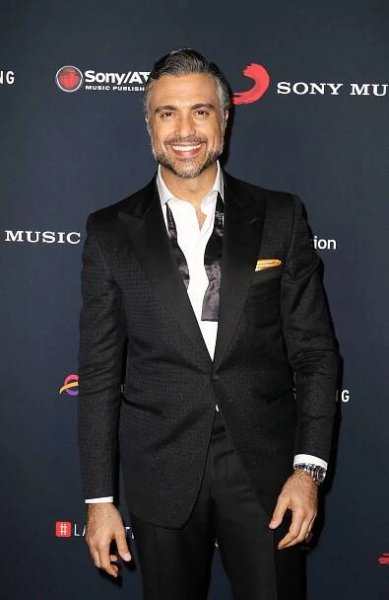 Jaime Camil Opens Up About 'Jane the Virgin' Costar Brooke Shields and Parenthood