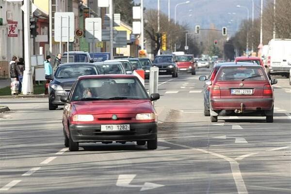Lidé píší petici za už slíbený obchvat Olomouce, bojí se dalšího zdržení