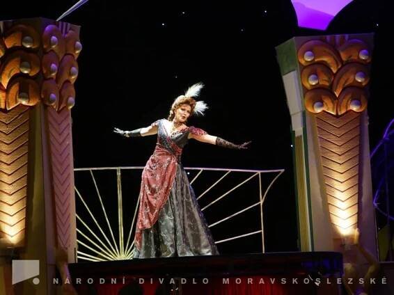 Eva Zbrožková - životopis | Národní divadlo moravskoslezské