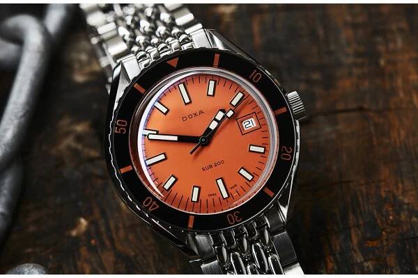 Pánské hodinky Doxa SUB 200 Professional 799.10.351.10