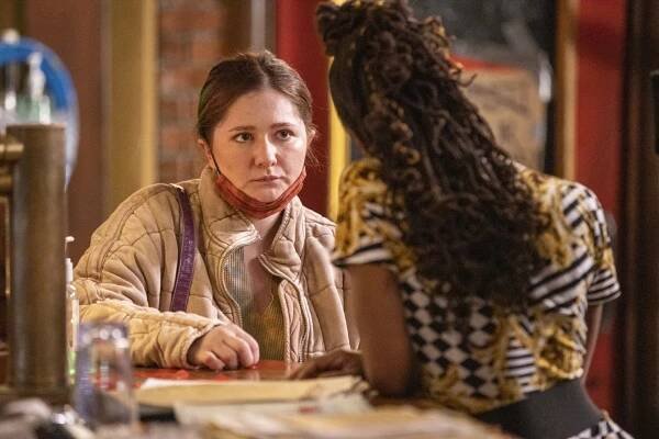 Emma Kenney - Actress