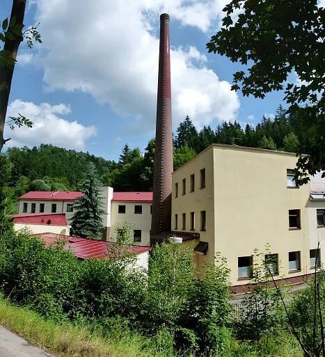 Fabrika v Dolích u Nového Hrádku--ČESKÁ REPUBLIKA-2013