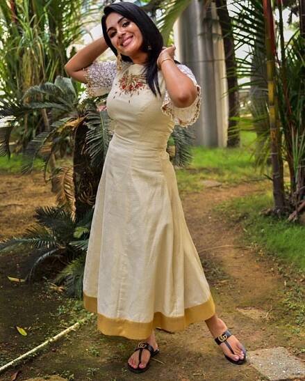 Samyuktha Menon Wiki, Age, Boyfriend, Movies, Family, Biography & Gorgeous Photos - Filmi tamasha