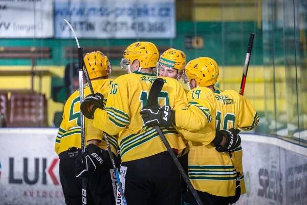 HC Vsetín online - oficiální­ internetové stránky VHK Vsetí­n | Zápas | VHK ROBE Vsetín – HK Nitra 2:3